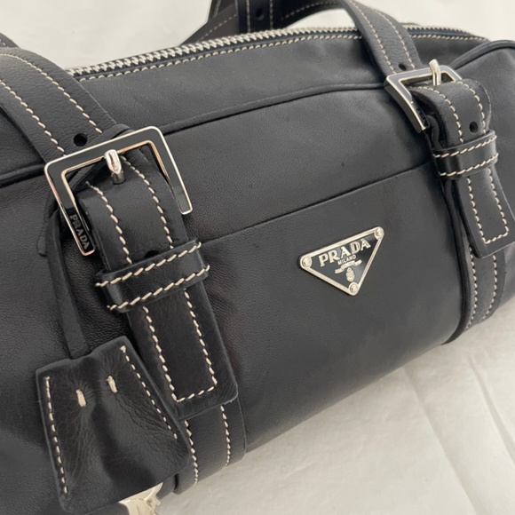 Prada Vintage navy ๐ bag - Picture 7 of 11